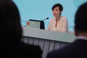 Повече подкрепа за разходите за услуги