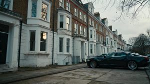 Nearly 45,000 UK properties worth £190bn lack ownership data