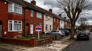Property listings on Zoopla rise 37% in 2025